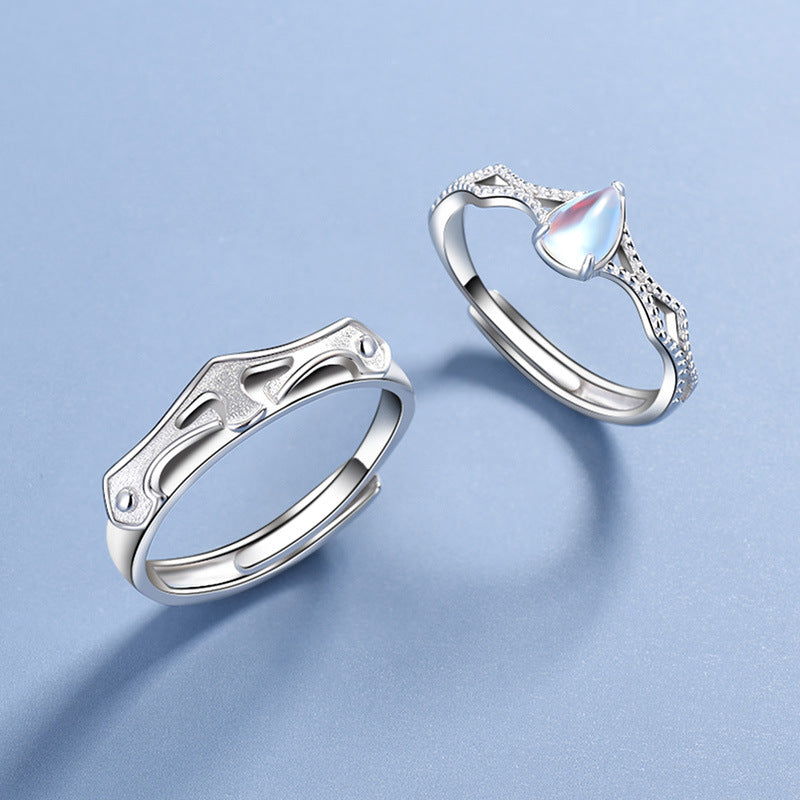 Rockyu ペアリング カップル 人気 フリーサイズ シルバー925 姫と騎士指輪 剣 ムーンストーン 大粒 お守り 永遠の愛 バレンタインデー 恋人の日 プレゼント