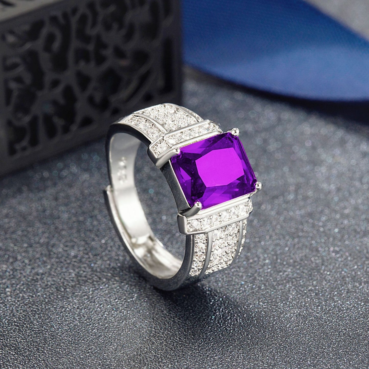 Rockyu 指輪 メンズ 大粒ジルコニア 印台リング 幅広 フリーサイズ 誕生日 記念日 ギフト 銅製