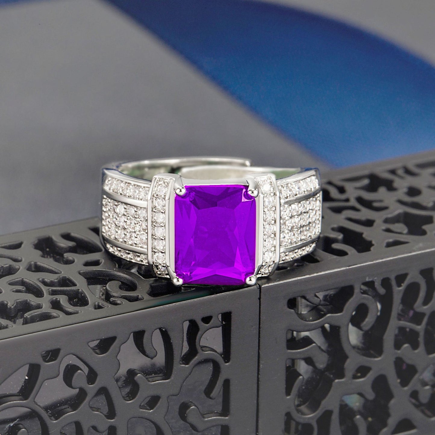 Rockyu 指輪 メンズ 大粒ジルコニア 印台リング 幅広 フリーサイズ 誕生日 記念日 ギフト 銅製