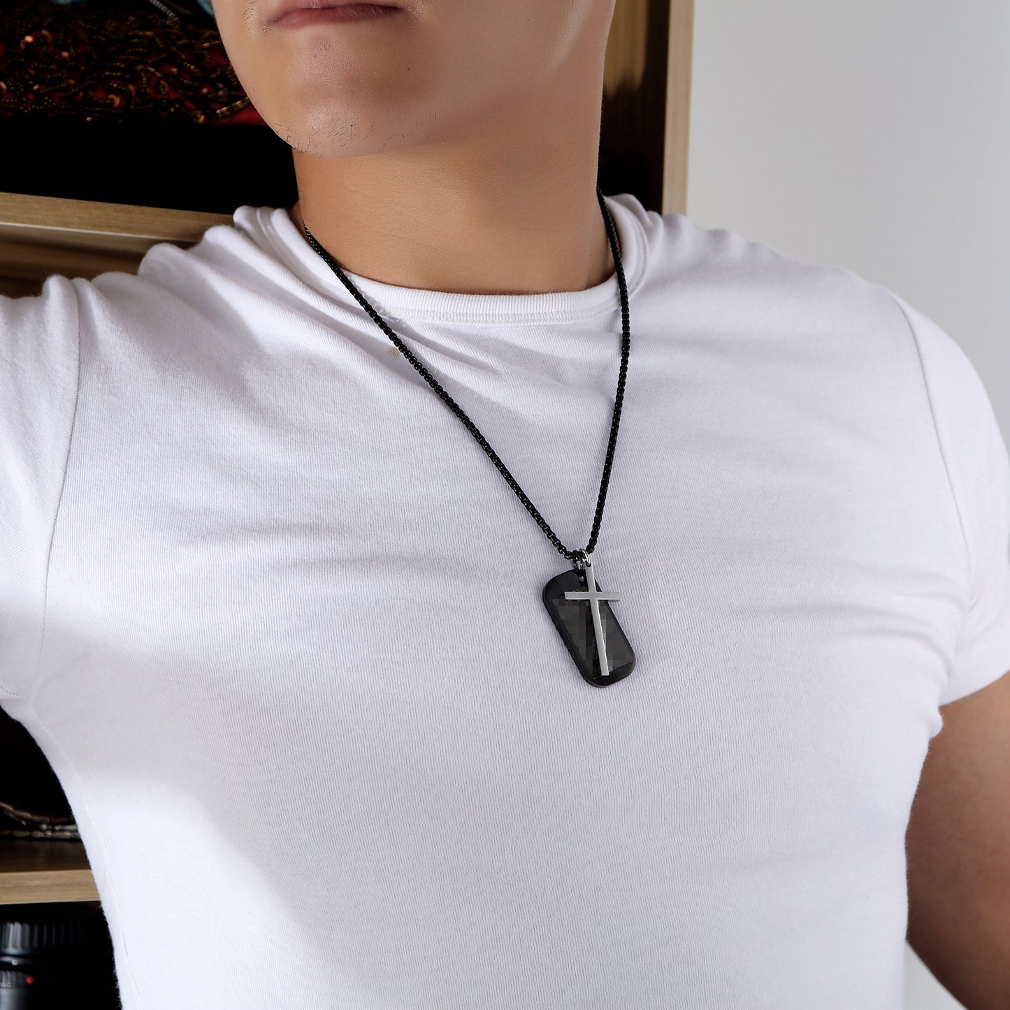 Rockyu ネックレス メンズ シルバー 十字架 クロスペンダント チタン風 プレート付き 金属アレルギー対応