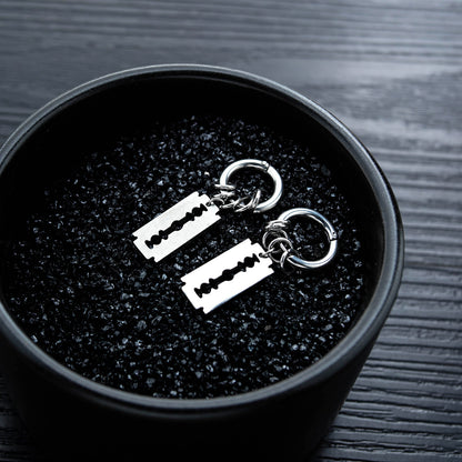 Rockyu フープピアス メンズ レディース ステンレス シルバー カミソリモチーフ ユニセックス