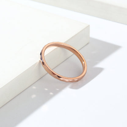 Rockyu タングステンリング 多面カット メンズ レディース シンプル 指輪 2mm 幅