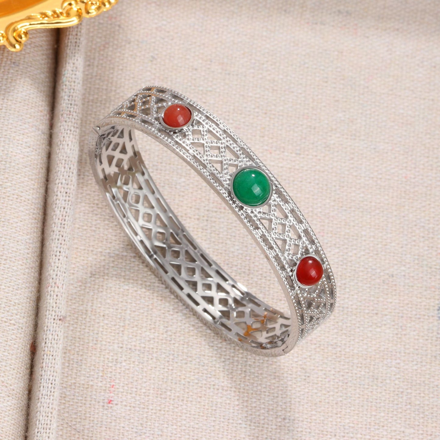Rockyu レディース バングル 太め 透かし彫り 天然石 ゴールド・シルバー ステンレス 金属アレルギー対応