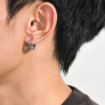 Rockyu メンズ フープピアス シルバー ステンレス 彫刻デザイン 片耳用 小さめ 金属アレルギー対応