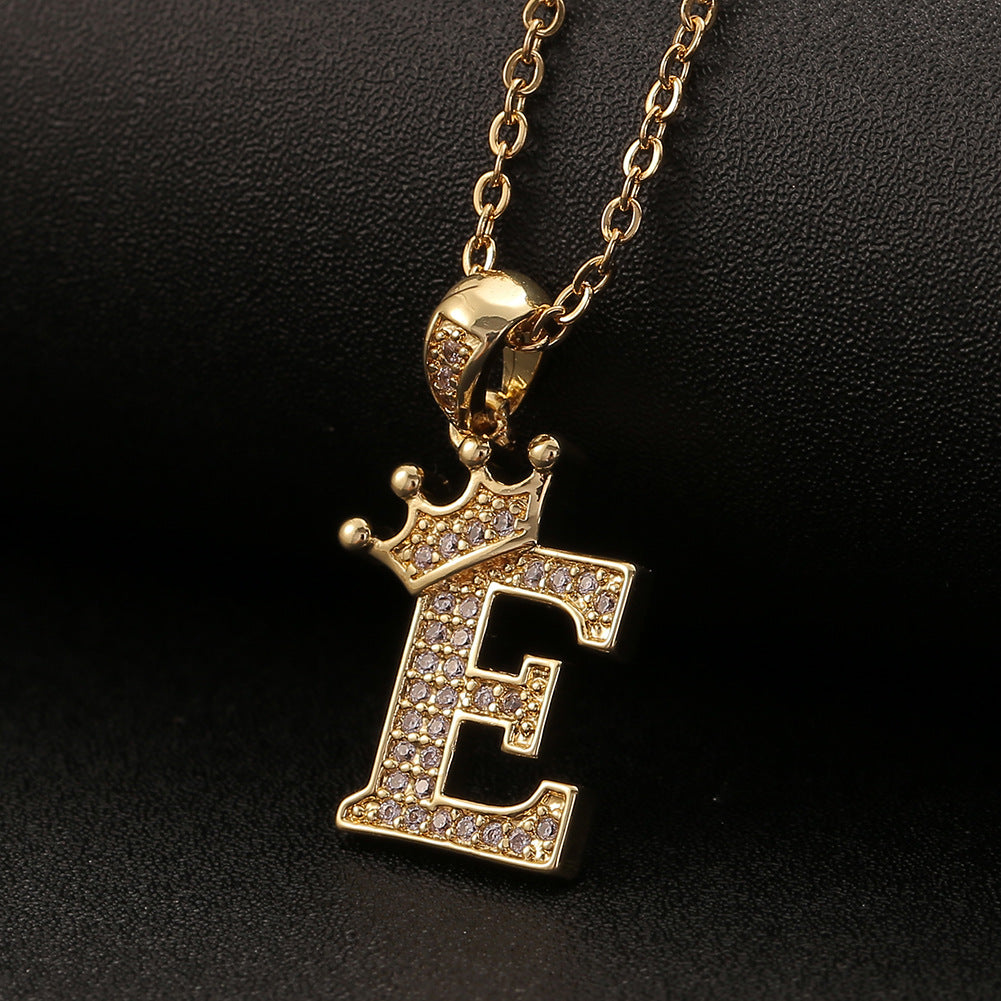 Rockyu イニシャルネックレス A〜Z メンズ レディース ジルコニア クラウンデザイン 真鍮製 ゴールドチェーン付き