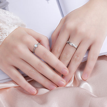 Rockyu ペアリング カップル 人気 フリーサイズ シルバー925 姫と騎士指輪 剣 ムーンストーン 大粒 お守り 永遠の愛 バレンタインデー 恋人の日 プレゼント