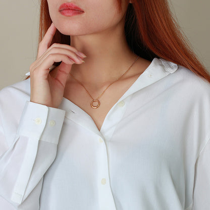 Rockyu レディースネックレス ゴールド リングペンダント 18金仕上げ チタン製