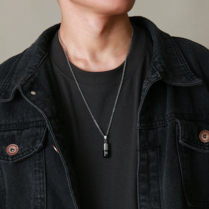 Rockyu カプセル型ネックレス 十字架刻印 ステンレス製 男女兼用 チタンカラーアクセサリー