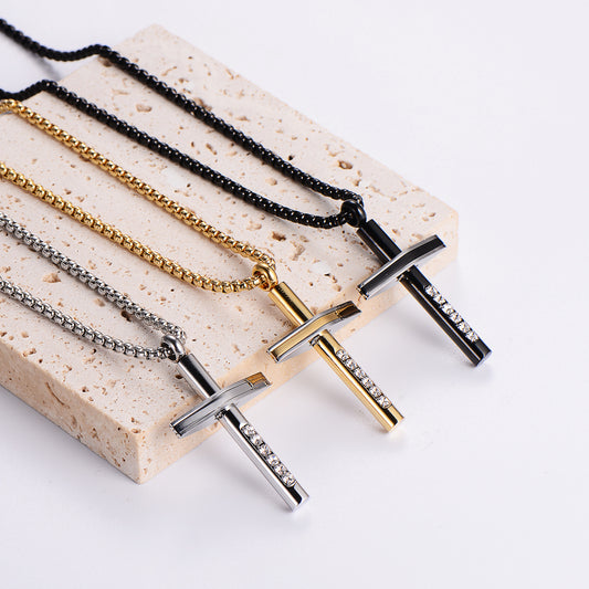 Rockyu クロスネックレス メンズ ステンレス製 アレルギー対応 ブラック＆ゴールド おしゃれ十字架ペンダント