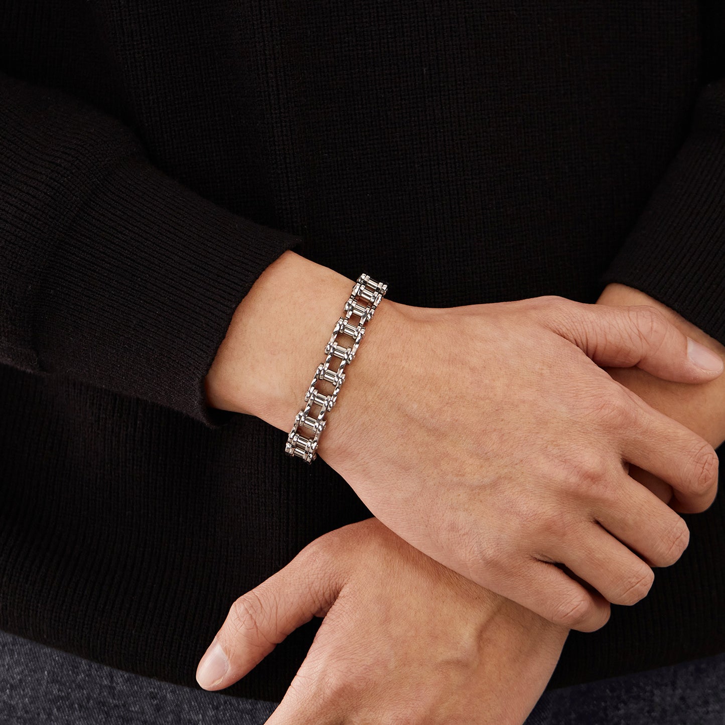 Rockyu チタンチェーンブレスレット メンズ ステンレス製 バイク風デザイン シルバー＆ゴールド