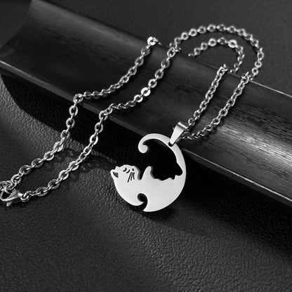 Rockyu ペアネックレス 猫モチーフ シルバー＆ブラック 男女兼用 ステンレス 可愛い カップルセット