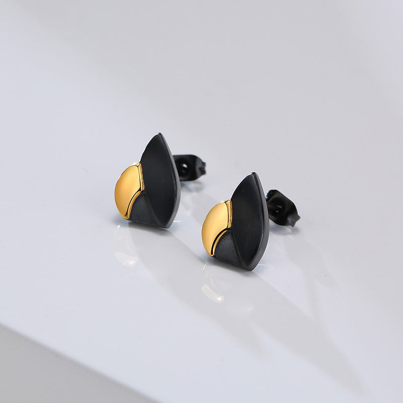 Rockyu メンズピアス チタン製 黒金デザイン 揺れる磁気ピアス 両耳セット