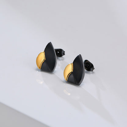 Rockyu メンズピアス チタン製 黒金デザイン 揺れる磁気ピアス 両耳セット