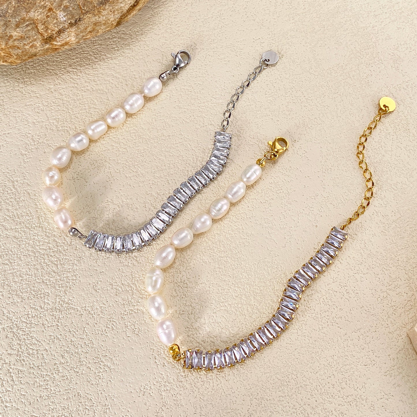 Rockyu ブレスレット レディース パール＆ジルコニア 非対称 ステンレス スチール