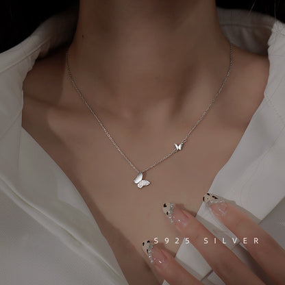 Rockyu ネックレス レディース プラチナ仕上げ ダブル蝶々モチーフ S925チェーン ペンダント