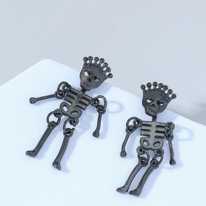 Rockyu ピアス メンズ 王冠スカル 人形風 揺れるチタンピアス 金属アレルギー対応 両耳セット