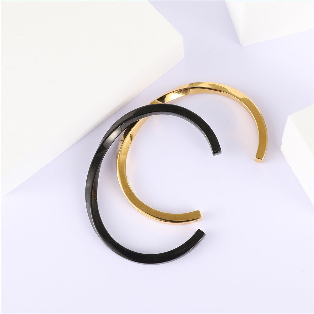 Rockyu チタンC型バングル レディース – 高級感あふれるシンプルブレスレット（全5色）