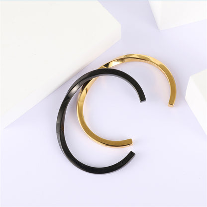 Rockyu チタンC型バングル レディース – 高級感あふれるシンプルブレスレット（全5色）