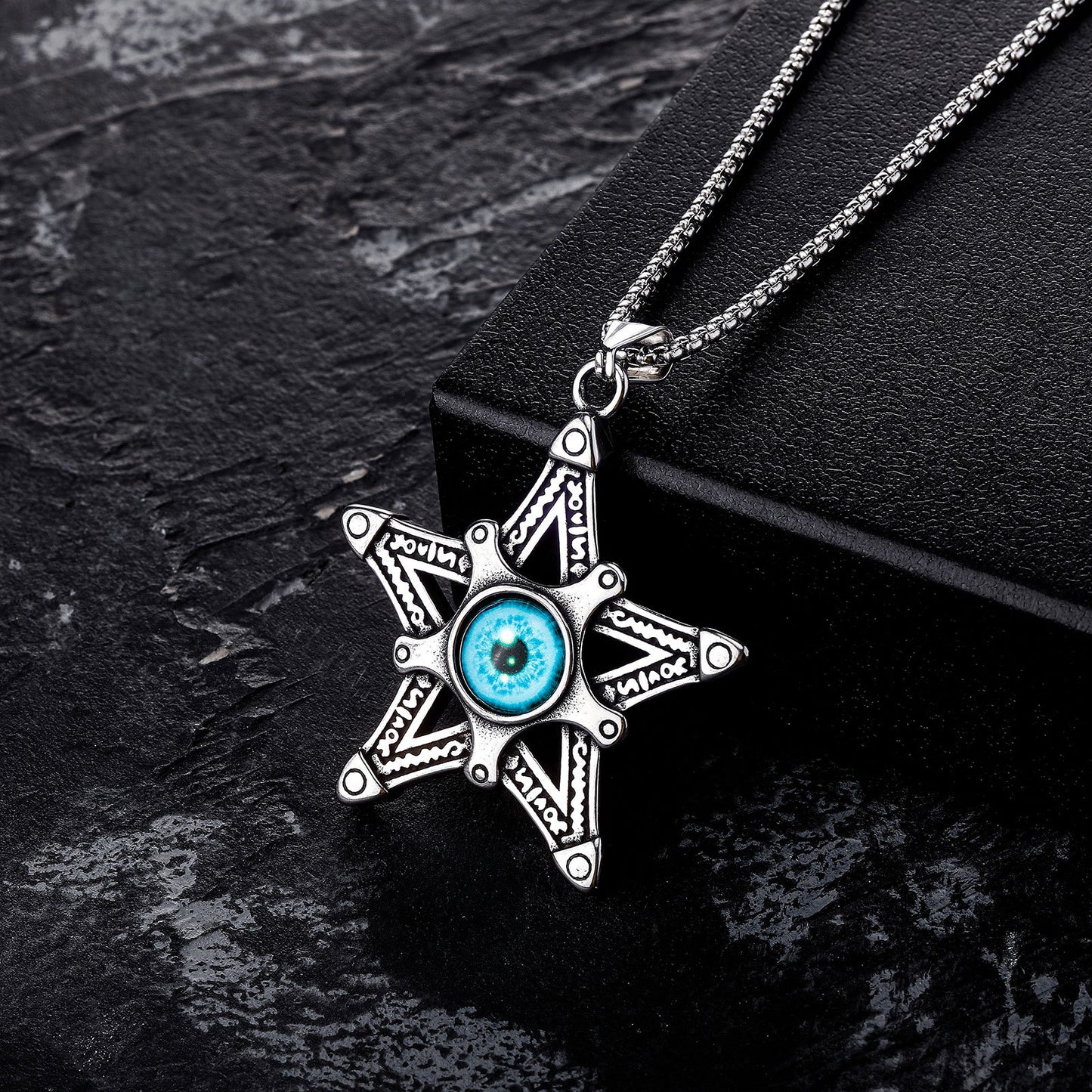 Rockyu メンズネックレス 悪魔の目と星モチーフのステンレスペンダント