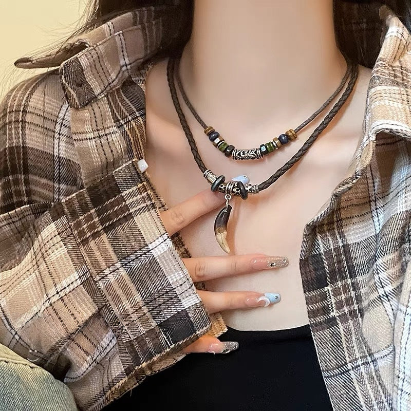 Rockyu ネイティブスタイルネックレス 狼牙ペンダント ビーズデザイン 調整可能コード付き