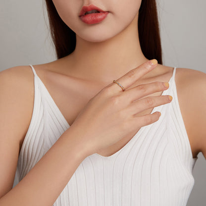 Rockyu レディース シルバー925 カラーCZダイヤリング 細身 ピンキーリング 2色展開