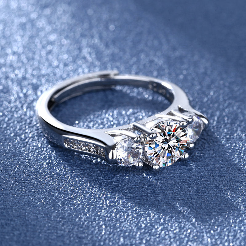 Rockyu モアサナイトD色1カラット 六爪セッティング オープンリング レディース シルバー調