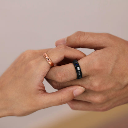 Rockyu ペアリング メンズ＆レディース サファイア風ジルコニア 彫刻入りステンレスリング