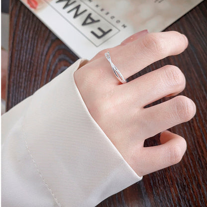 Rockyu クロス風テクスチャリング レディース 18K仕上げ フリーサイズ シンプルリング