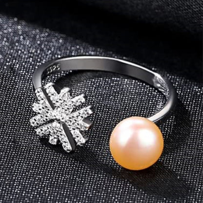 Rockyu レディースリング フリーサイズ パール＆雪の結晶モチーフ 指輪